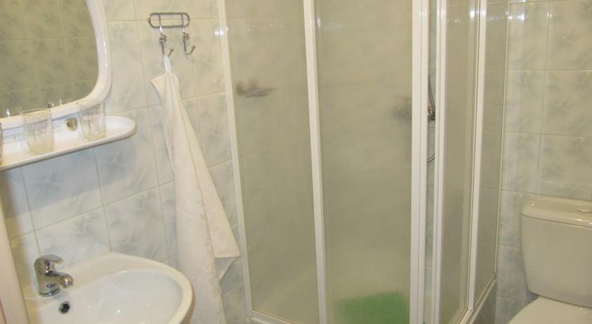 Penzion Kycera オシュチュニツァ 部屋 写真